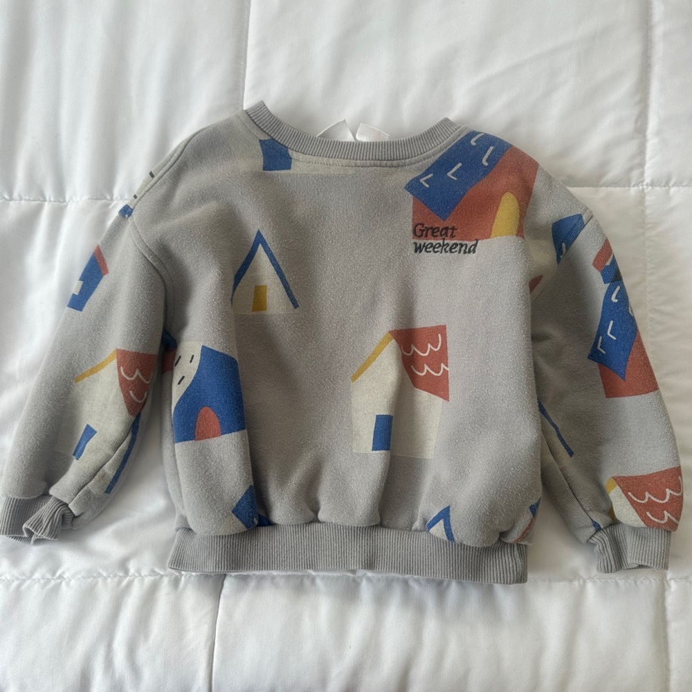 Zara Gray Sweatshirt with Colorful Design